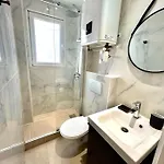 Cosy Proche Plage, Parking Gratuit * جوان ليه باه