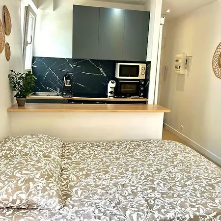 Apartamento Cosy Proche Plage, Parking Gratuit *
