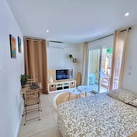 Apartamento Cosy Proche Plage, Parking Gratuit *